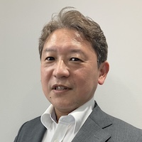 川内 拓男 氏